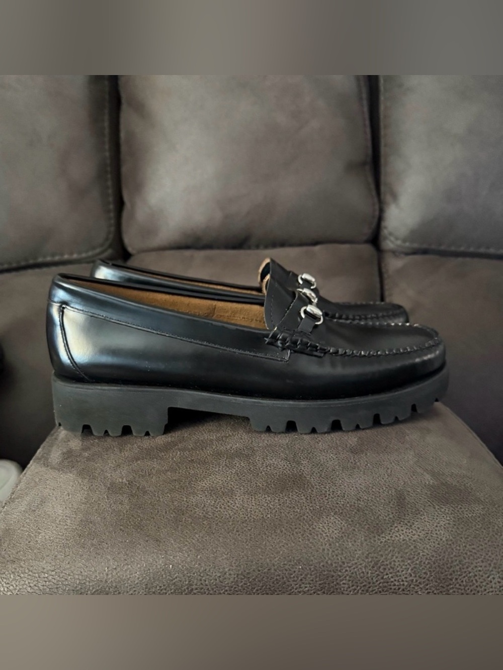 G.H. Bass & Co. Women's Black Weejuns Leather Bit Loafers size 9 - Picture 4 of 7